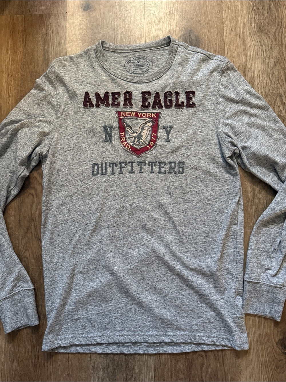 American Eagle Vintage long sleeve T-shirt Size Small